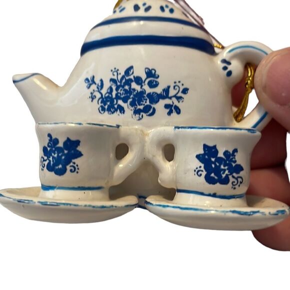 Vintage Christmas Teapot Teacup Ornament - Picture 8 of 13